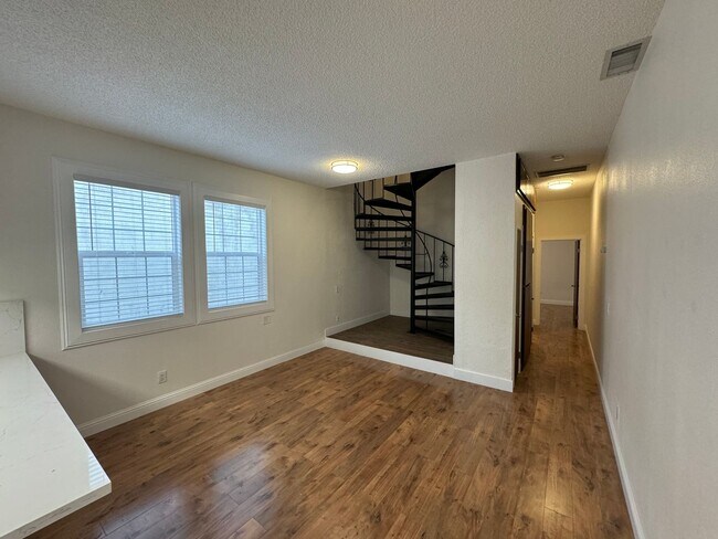 Foto del edificio - 4419 4th Ave