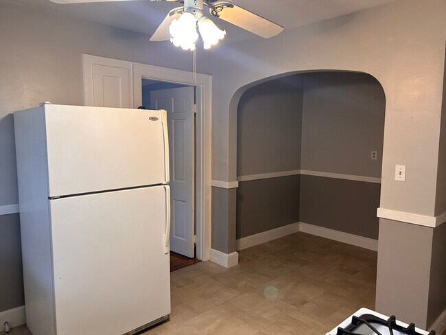 Foto del edificio - 24 Gilmore St