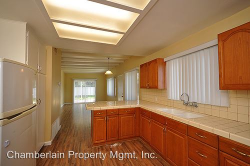 Building Photo - 360 Peters Dr