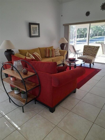 Foto del edificio - 7279 Cedar Hollow Cir