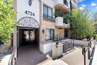 Building Photo - Modern 3 Bed, 2 Bath Condo for Lease – 1,3...