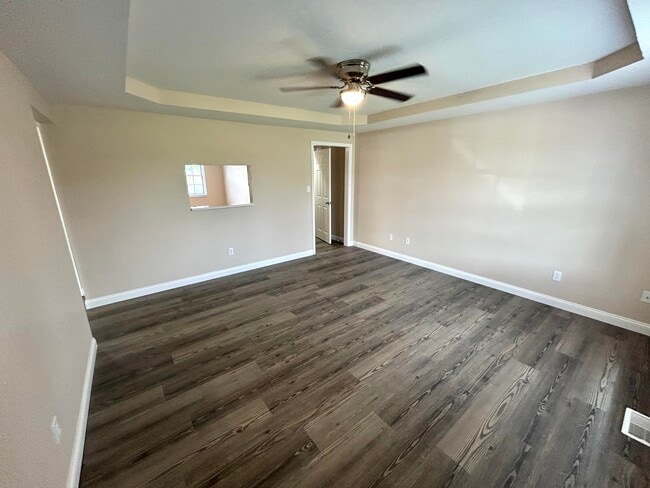 Building Photo - 1115 Trails End