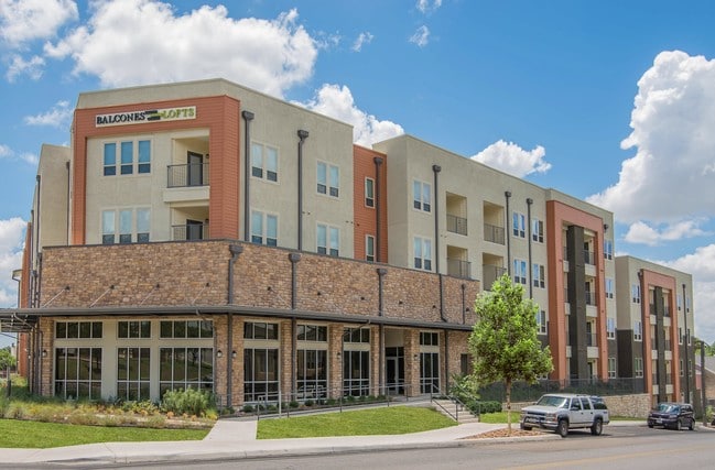 Building Photo - Balcones Lofts Building Photo - Balcones Lofts