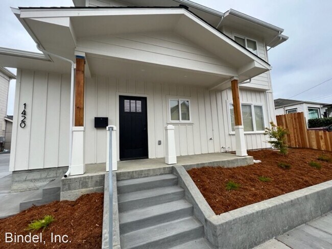 Building Photo - 3 br, 2 bath House - 1420 L ST