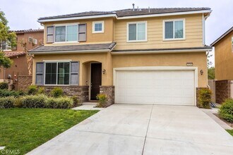 Building Photo - 3294 Ledgewood Cir