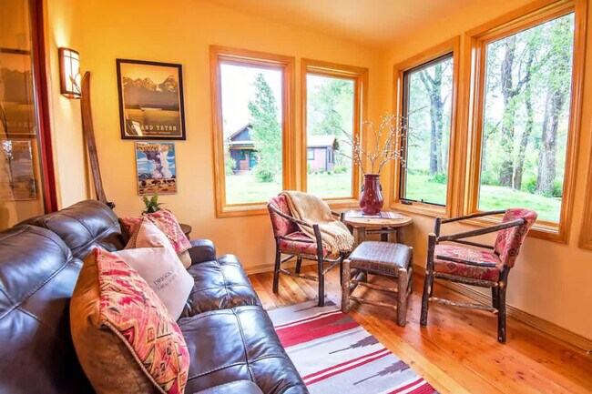 Building Photo - 1841 Creek Resort Cir