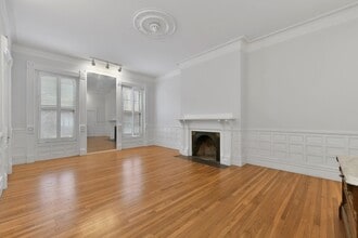 Building Photo - 240 Marlborough St