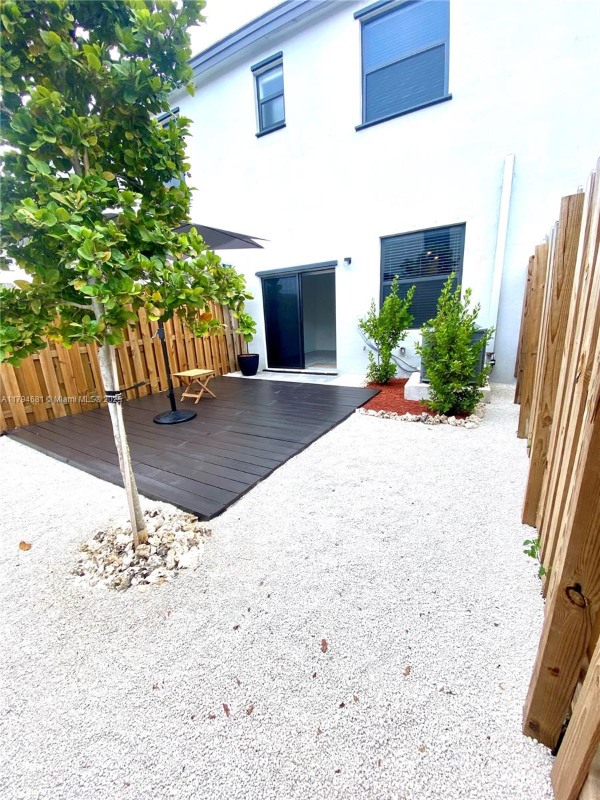 Foto del edificio - 13248 SW 286th St
