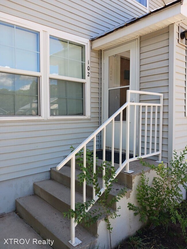 Foto del edificio - 3 br, 2 bath House - 102 N. 17th Street