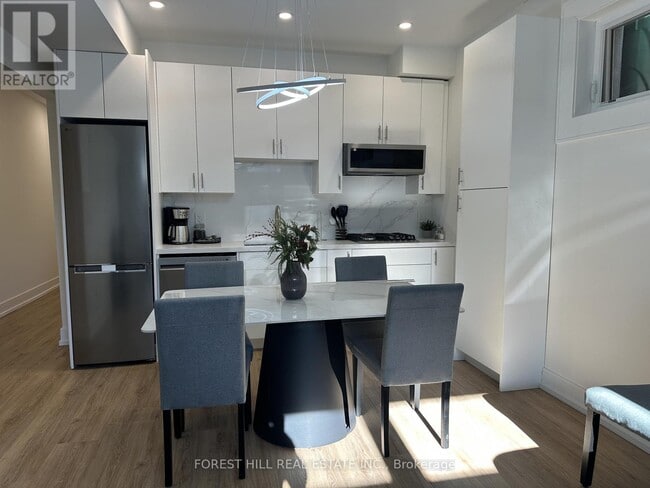 Building Photo - 171 Cedric Ave