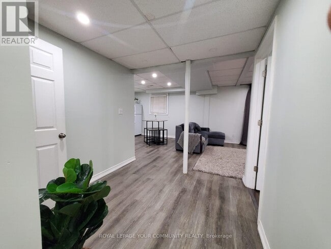 Photo du bâtiment - 107 Mullen Dr