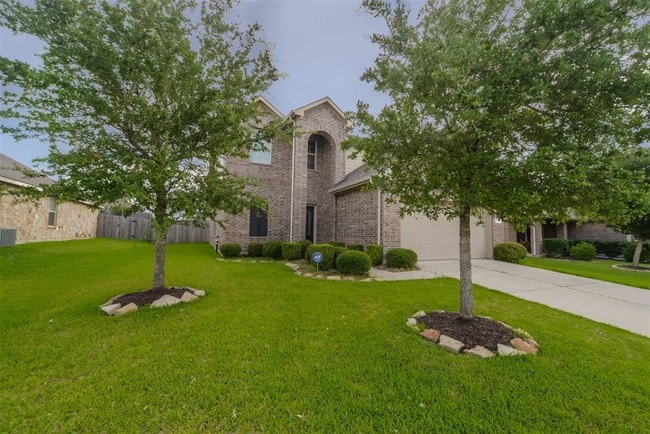 Building Photo - 8730 Sunny Gallop Dr