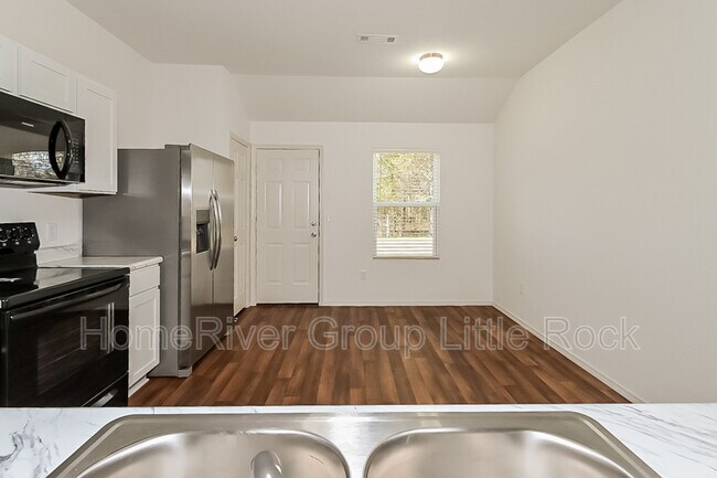 Foto del edificio - 20 Harvest Ln