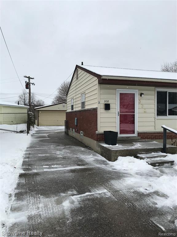 Building Photo - 532 Hecht Dr