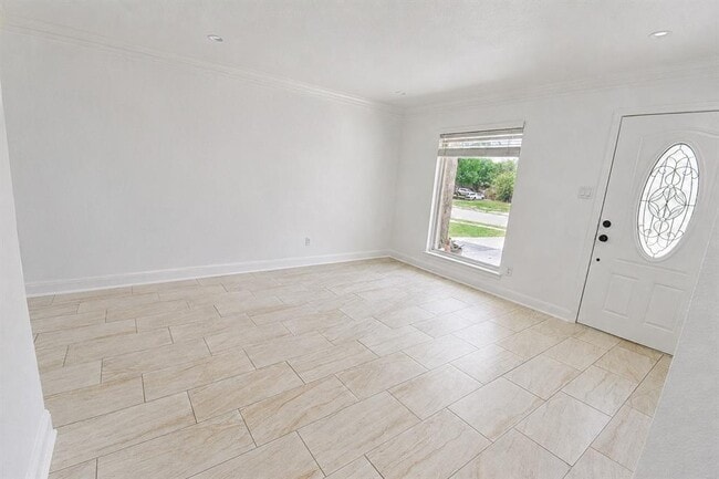 Foto del edificio - 6027 Bluebell Cir