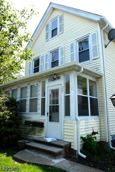 Primary Photo - 27 E Hanover Ave
