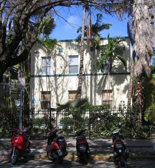 Primary Photo - 726 Meridian Avenue Unit 4