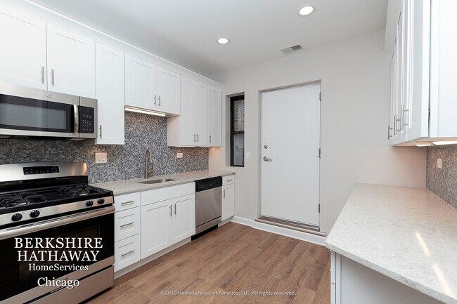 Foto del edificio - 2909 N clark St