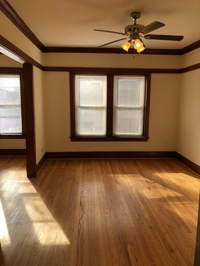 Foto del edificio - 4018 W Cortland St