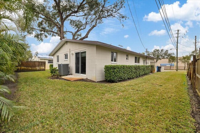 Foto del edificio - 6400 18th Ave N