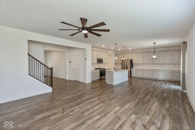 Building Photo - 3148 Hawking Ct
