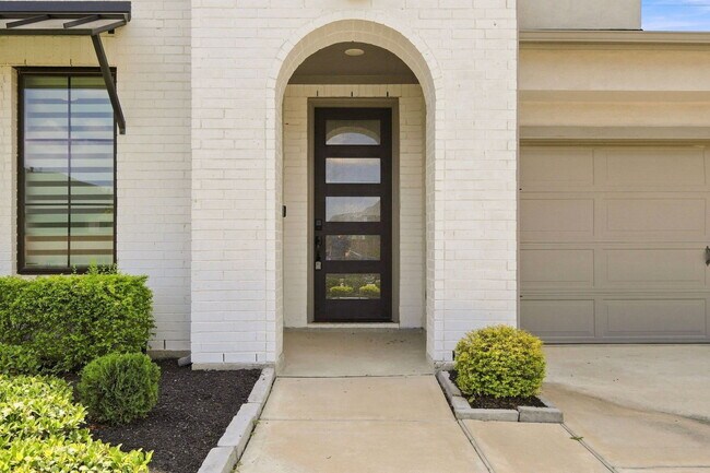 Foto del edificio - 24631 Fluttering Dove Ln