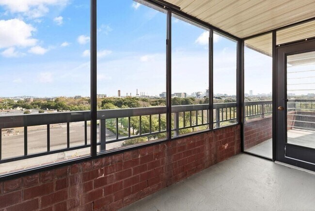 Building Photo - 3920 Mystic Valley Pkwy