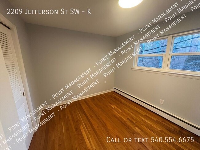 Foto del edificio - 2209 Jefferson St SW