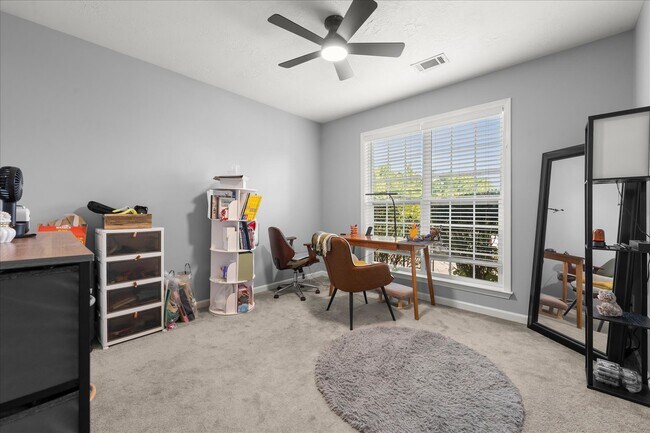 Building Photo - 1053 Grove Landing Ln