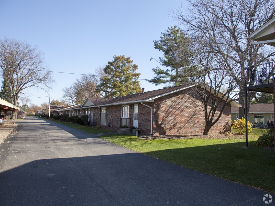 Primary Photo - Paulsen Manor