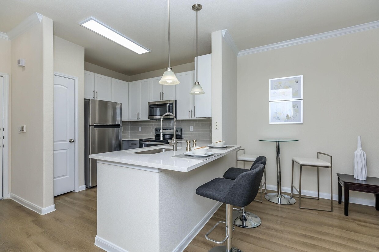 The Lynx Apartments 501 N Sarah Deel Dr ster, TX