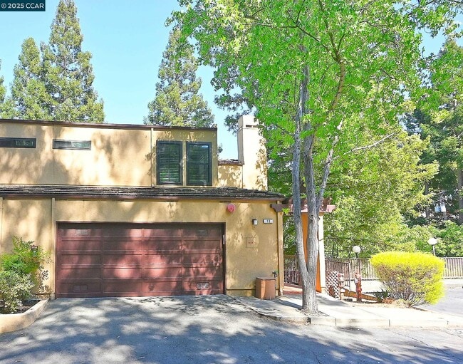 Building Photo - 3279 Mt Diablo Ct