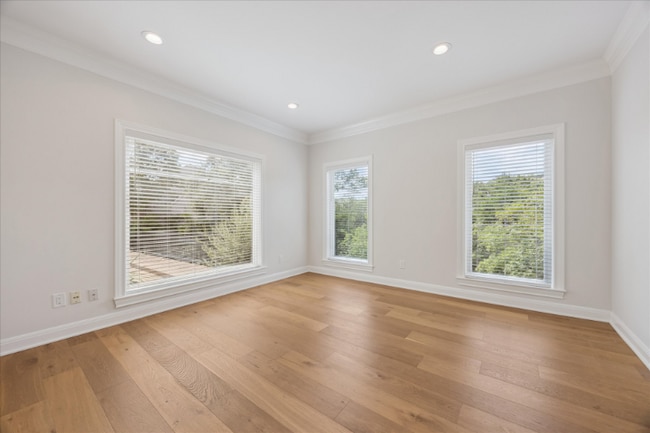 Building Photo - 5908 Down Valley Ct