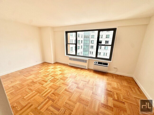 Foto del edificio - Fourth Avenue