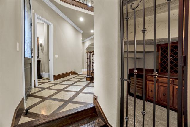 Foto del edificio - 5675 Foard Dr