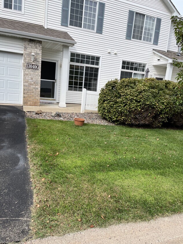 Foto principal - 13040 Europa Trail Way N