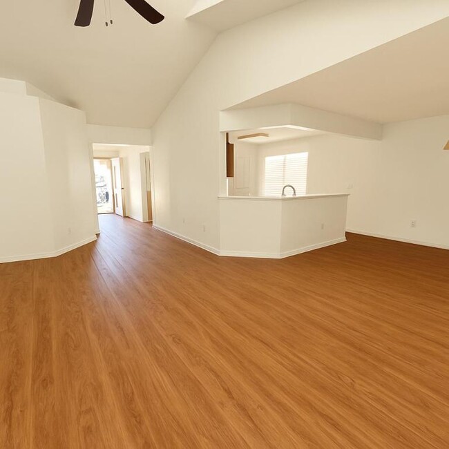 Photo - 1444 Rumstone Ln House