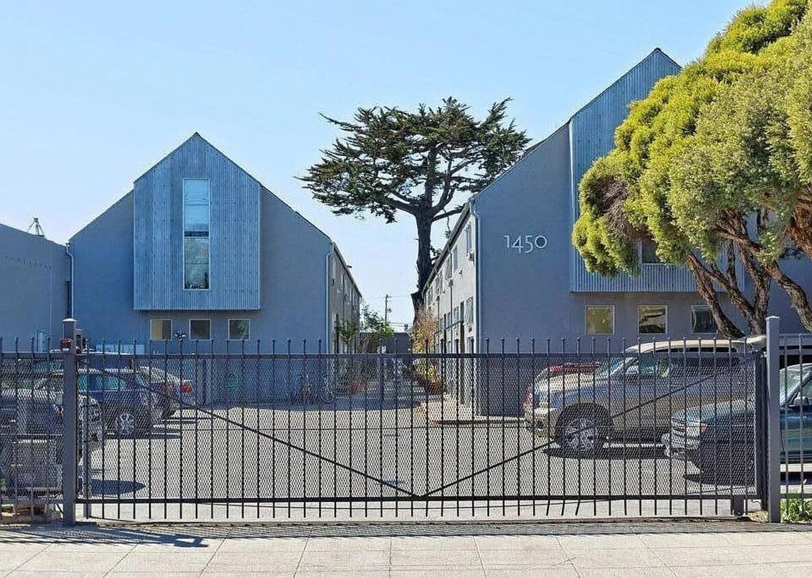 Primary Photo - Modern Loft-Style living in the heart of B...