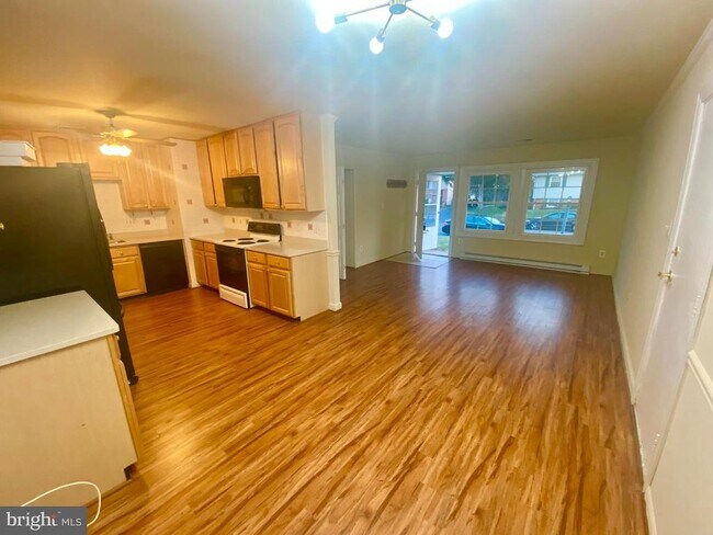 Foto del edificio - 1042 S Ironwood Rd