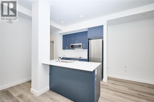 Photo du bâtiment - 461 Green Rd