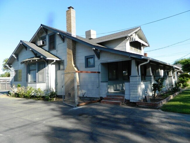 Foto del edificio - 3120 Clay St