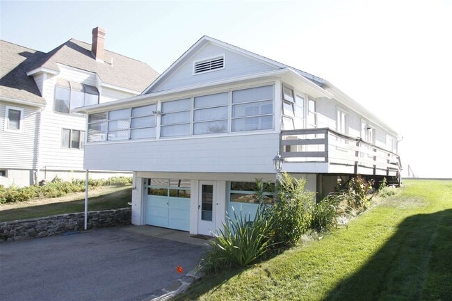Building Photo - 1066 Ocean Blvd