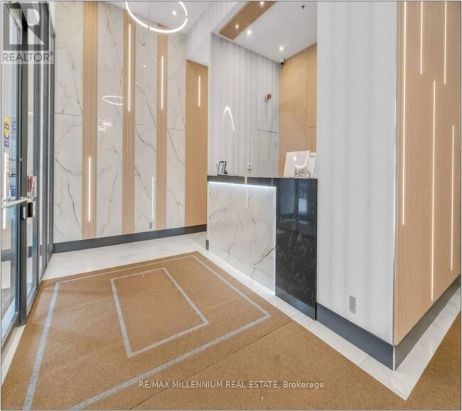 Photo du bâtiment - 4070 Confederation Pkwy