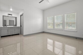 Building Photo - 23726 Summer Pine Dr