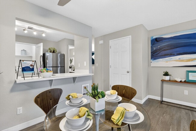 Foto del edificio - Rivercrest Meadows