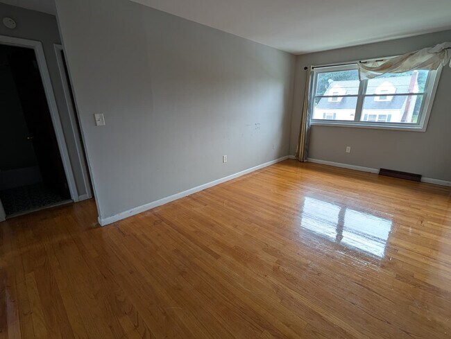 Foto del edificio - 217 Fairfield St