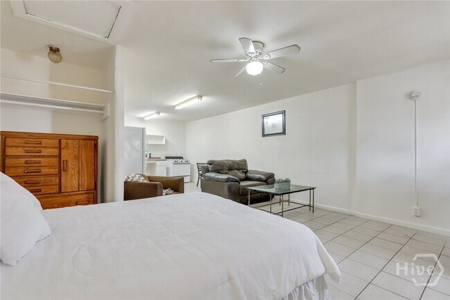 Foto del edificio - 5013 Ogeechee Rd