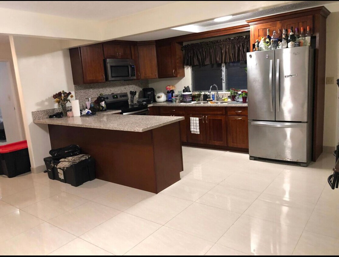 45342342 Mahalani St, Kaneohe, HI 96744 House for Rent in Kaneohe