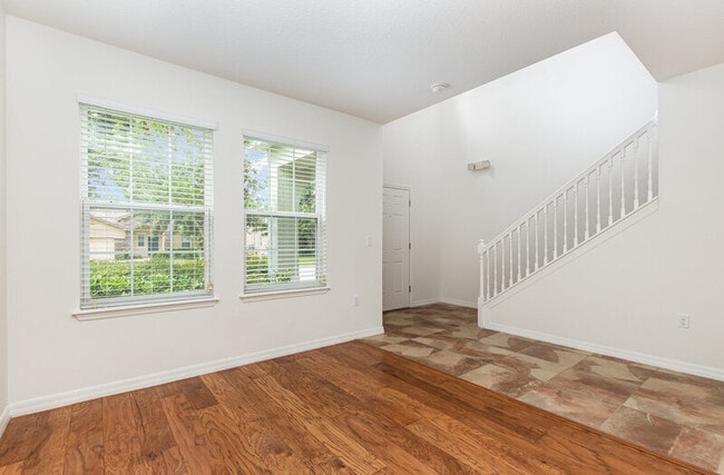 Building Photo - 9026 Paolos Pl