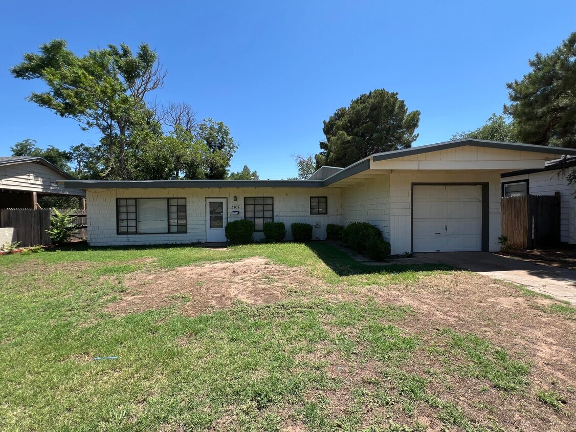 Foto principal - 3707 26th St